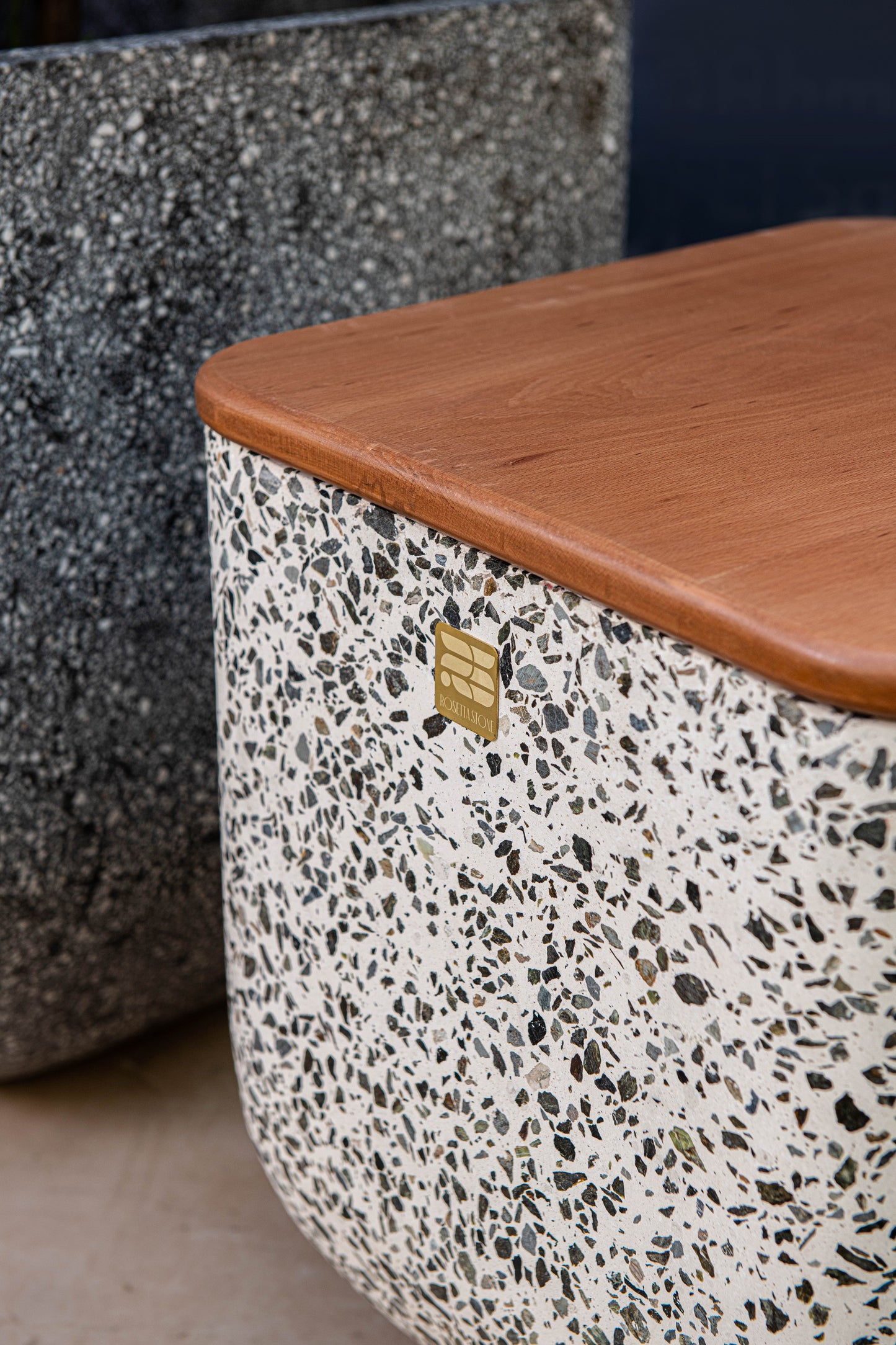Apis Terrazzo